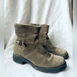 VINTAGE LA CANADIENNE Suede Waterproof Boots Size 7